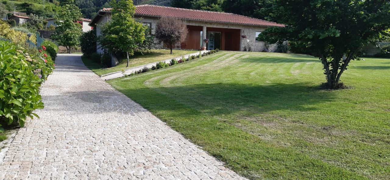 Cottage, Casa Do Laranjal - Near Geres Kültér fotó